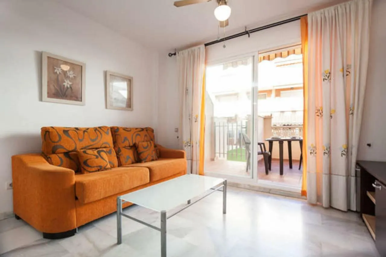 Apartamento Bajadilla Beach location
